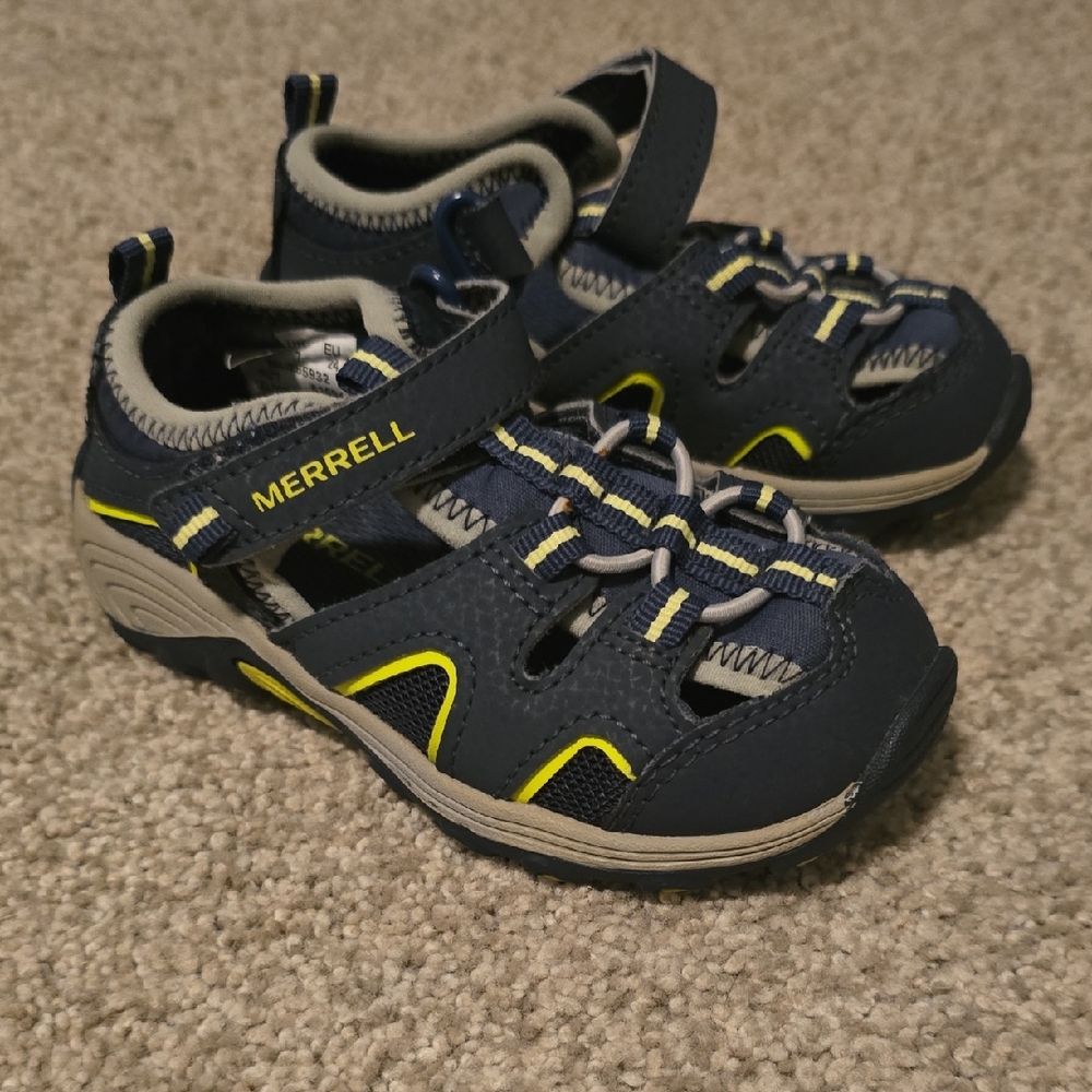 Merrell Blue and Yellow Sandals with Sporty Design